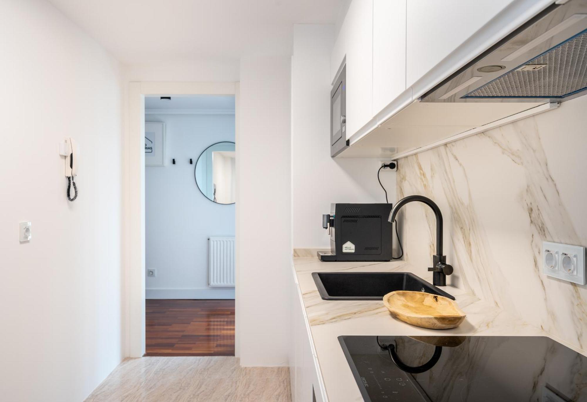 Helloasturias Oviedo, Un Espacio Luminoso Y Moderno En El Corazon De La Ciudad Appartamento Oviedo